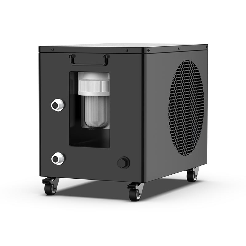 Vlastný studený ponorný chladič s výkonom 0,5 HP