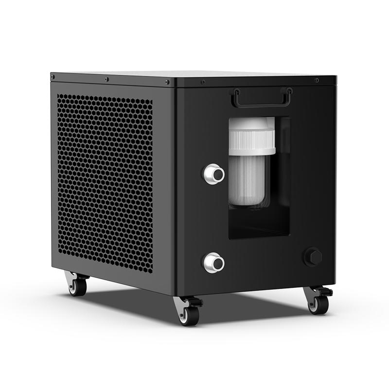 Vlastný studený ponorný chladič s výkonom 0,5 HP